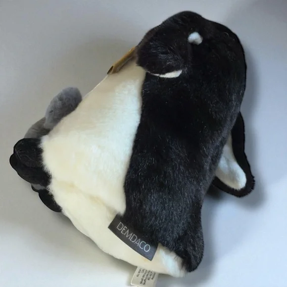 DEMDACO 9” Cuddly, Soft Plush Toy Stuffed Animal Mother & Baby Penguin NWT - Picture 2 of 9